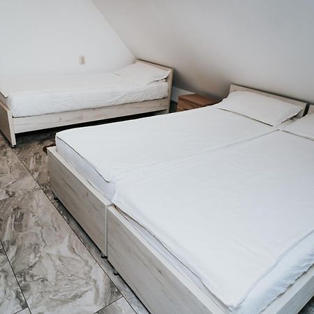 Apartment Attic ซีบิว ภายนอก รูปภาพ