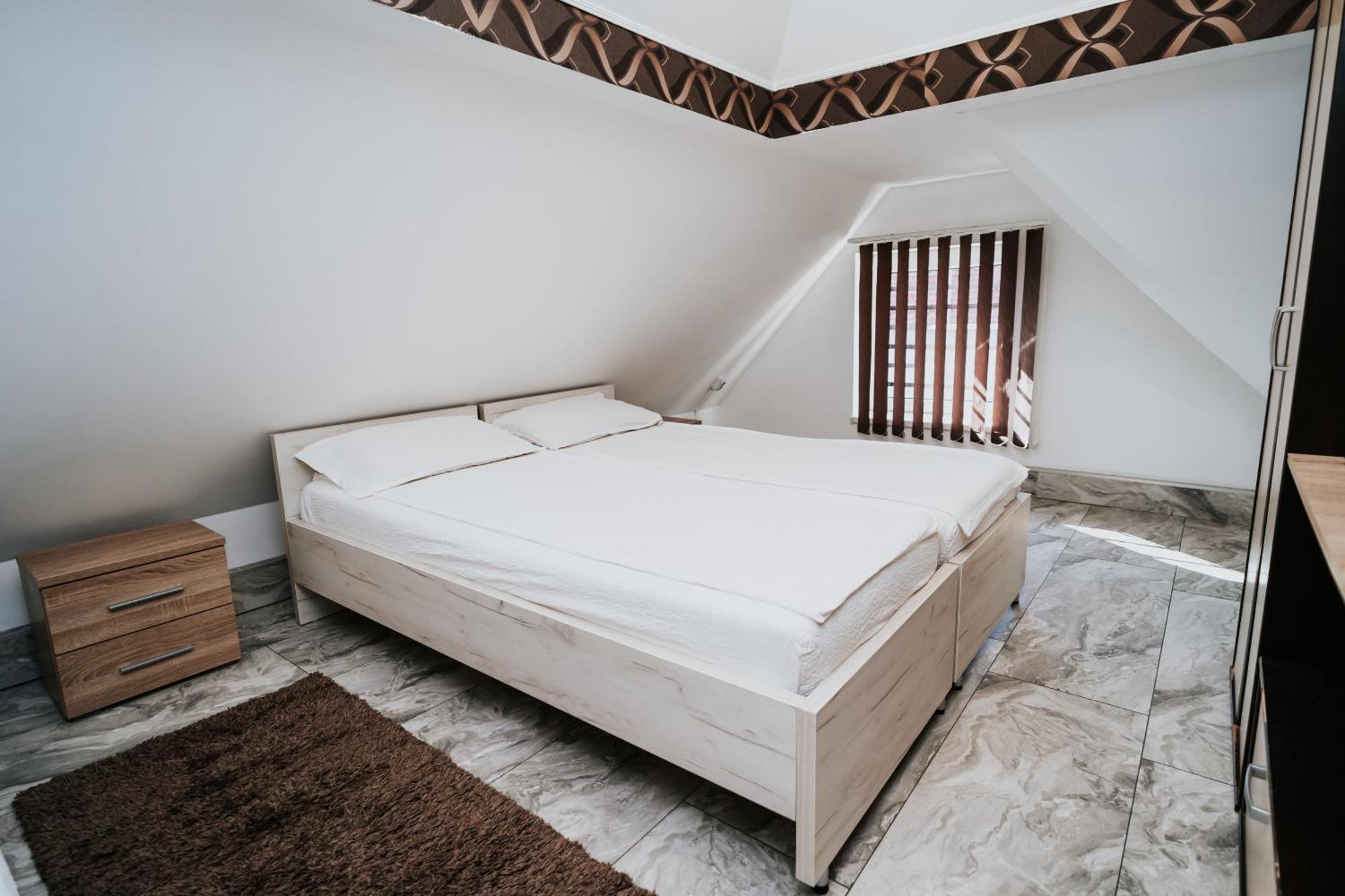 Apartment Attic ซีบิว ภายนอก รูปภาพ